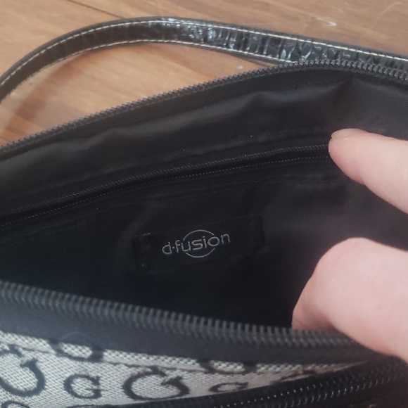 Bag - Picture 2 of 10